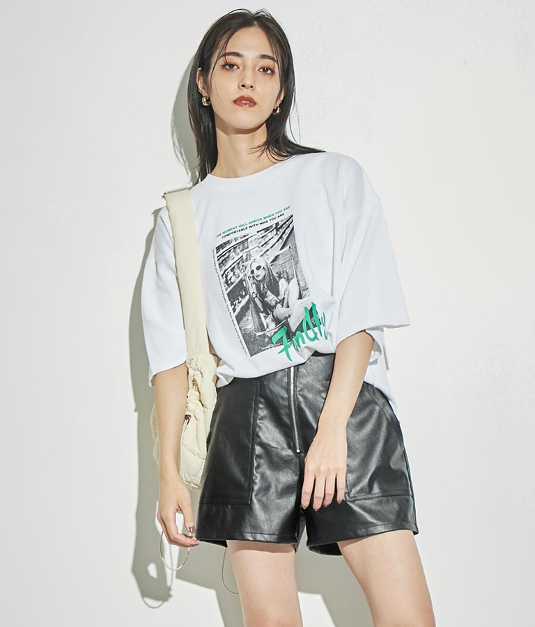 ジップデザインフェイクレザーハイウエストショートパンツ 152-5439