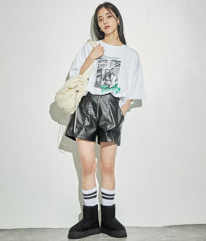 ジップデザインフェイクレザーハイウエストショートパンツ 152-5439