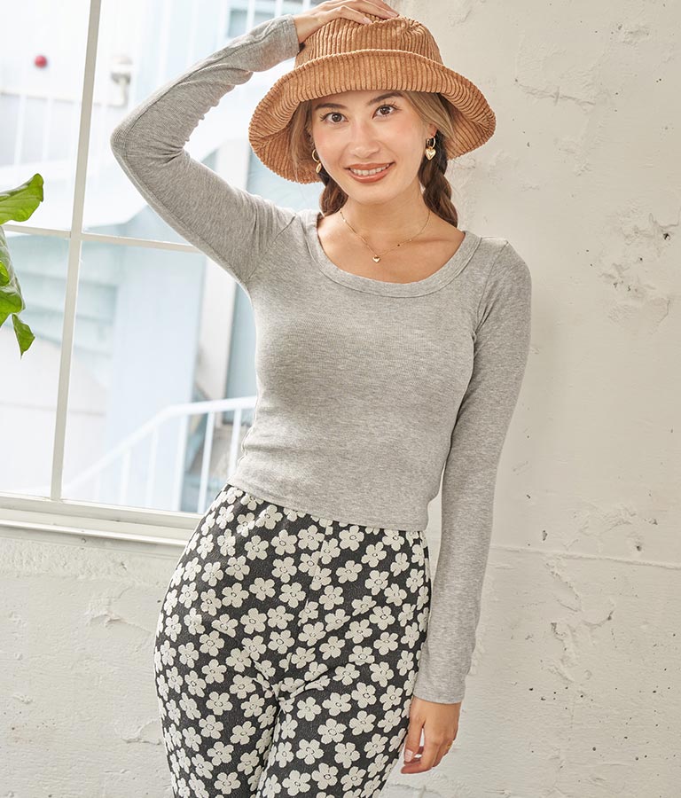 デコルテライン 細リブ カットソー 813-6725