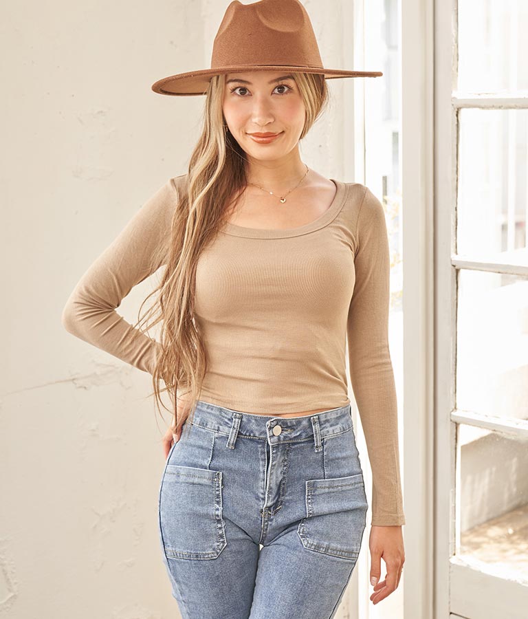 デコルテライン 細リブ カットソー 813-6725