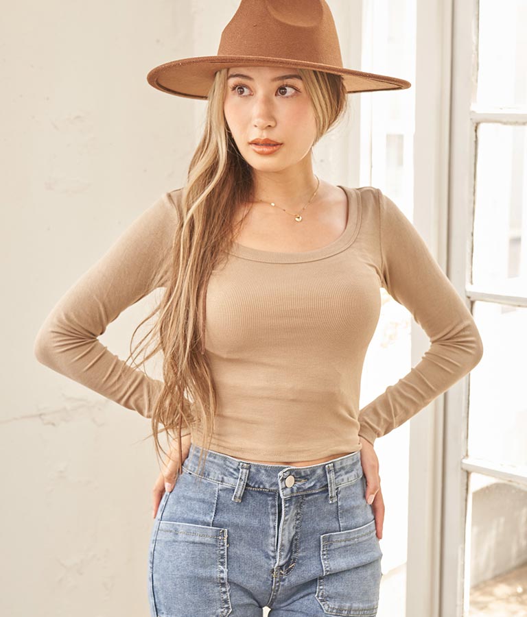 デコルテライン 細リブ カットソー 813-6725