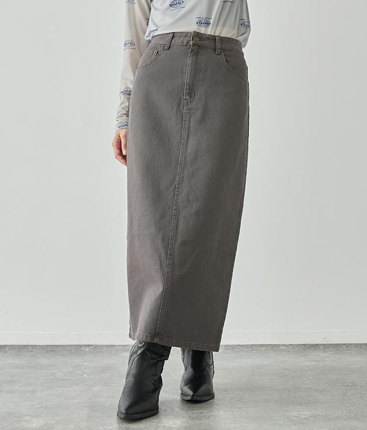 バックスリットロングスカート