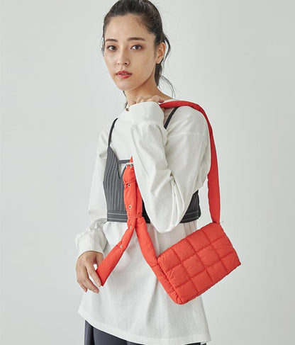 ナイロン キルティング ミニショルダー バッグ 159-5484