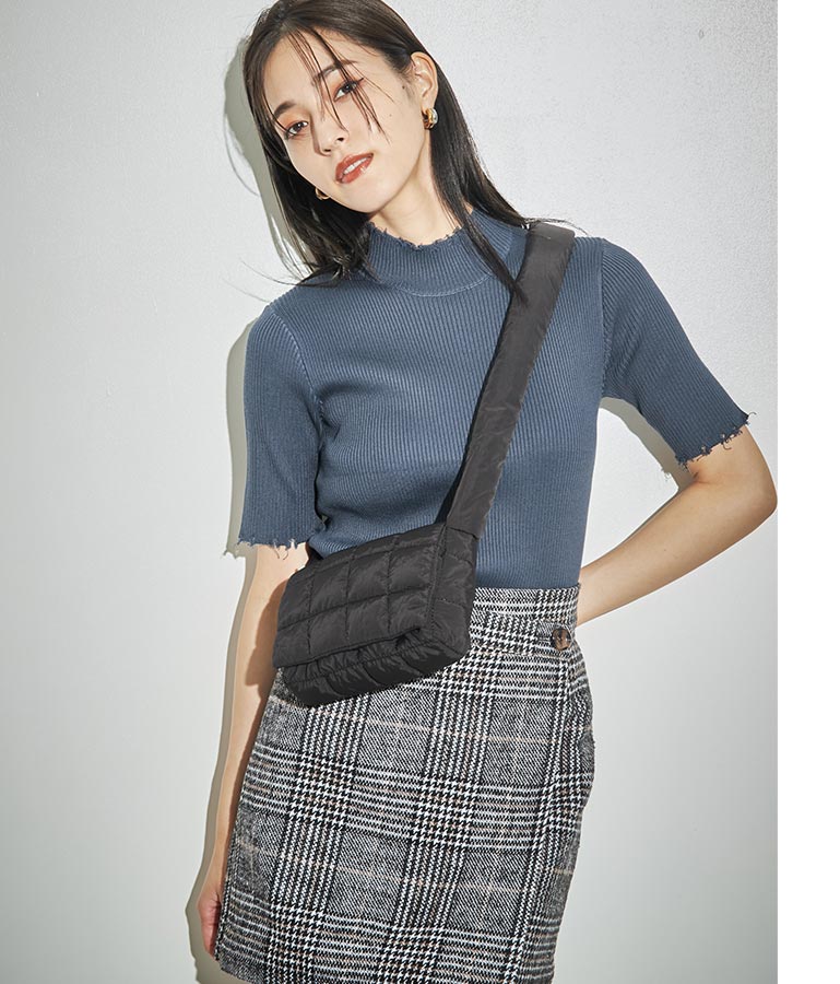 ナイロン キルティング ミニショルダー バッグ 159-5484