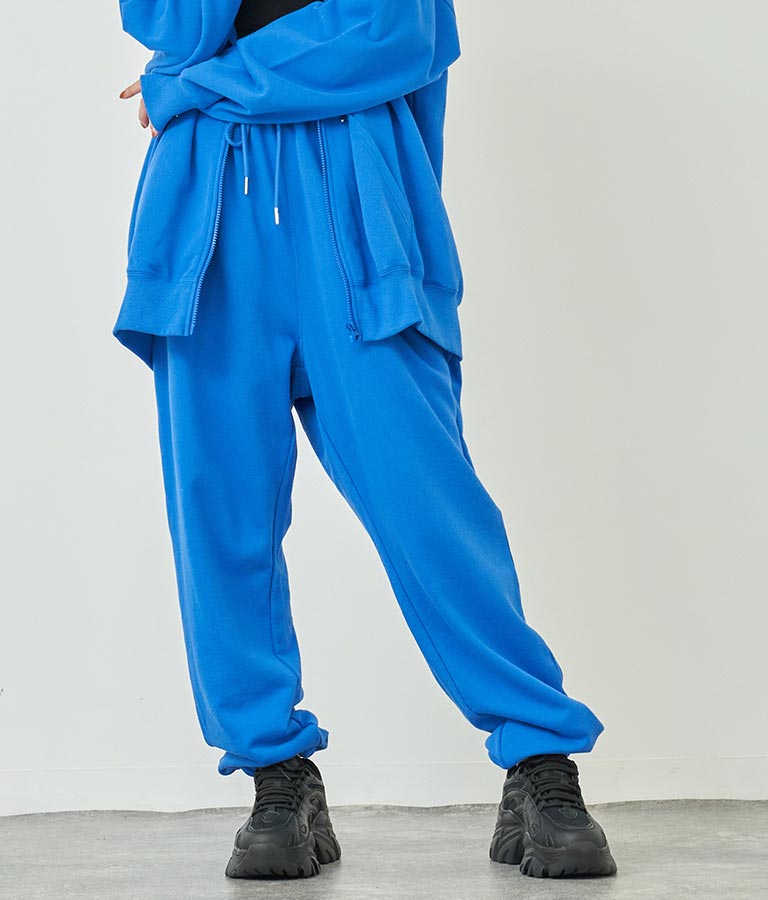 厚底スニーカー