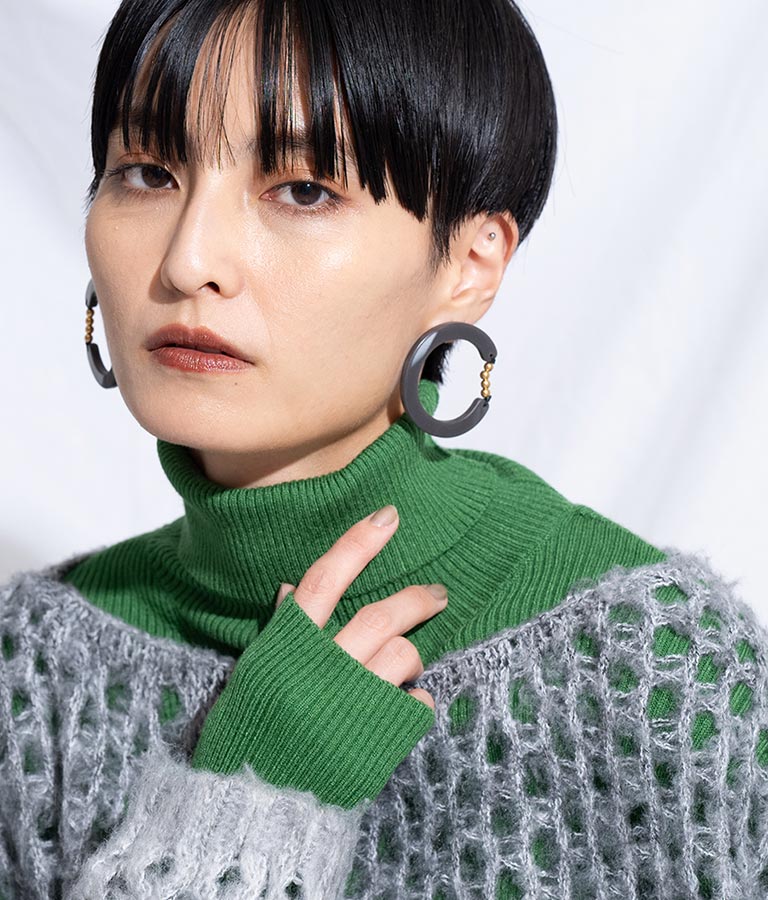 ITALYマーブルカラーサークル&ゴールドビーズ大ぶりピアス 399-2859