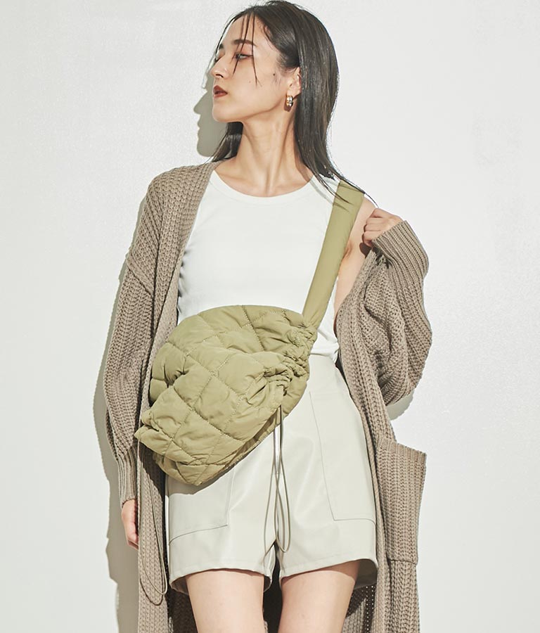 ナイロン キルティング サイド ドロスト ショルダー バッグ 159-5501