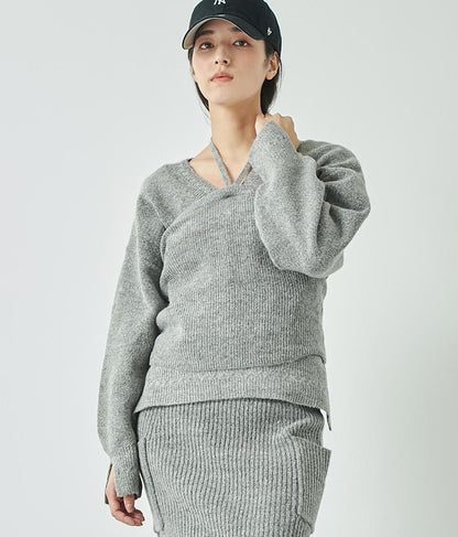 ブークレ Vネック ニット トップス × ホルターネック キャミソール セット 【セットアップ着用可】 798-9074