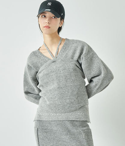 ブークレ Vネック ニット トップス × ホルターネック キャミソール セット 【セットアップ着用可】 798-9074