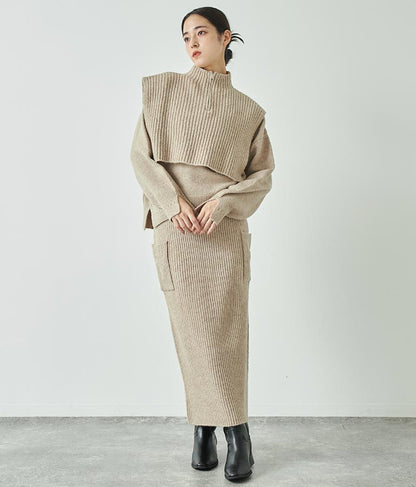 ブークレ Vネック ニット トップス × ホルターネック キャミソール セット 【セットアップ着用可】 798-9074