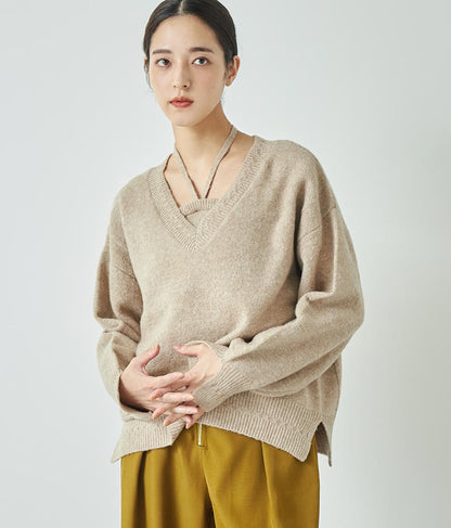 ブークレ Vネック ニット トップス × ホルターネック キャミソール セット 【セットアップ着用可】 798-9074