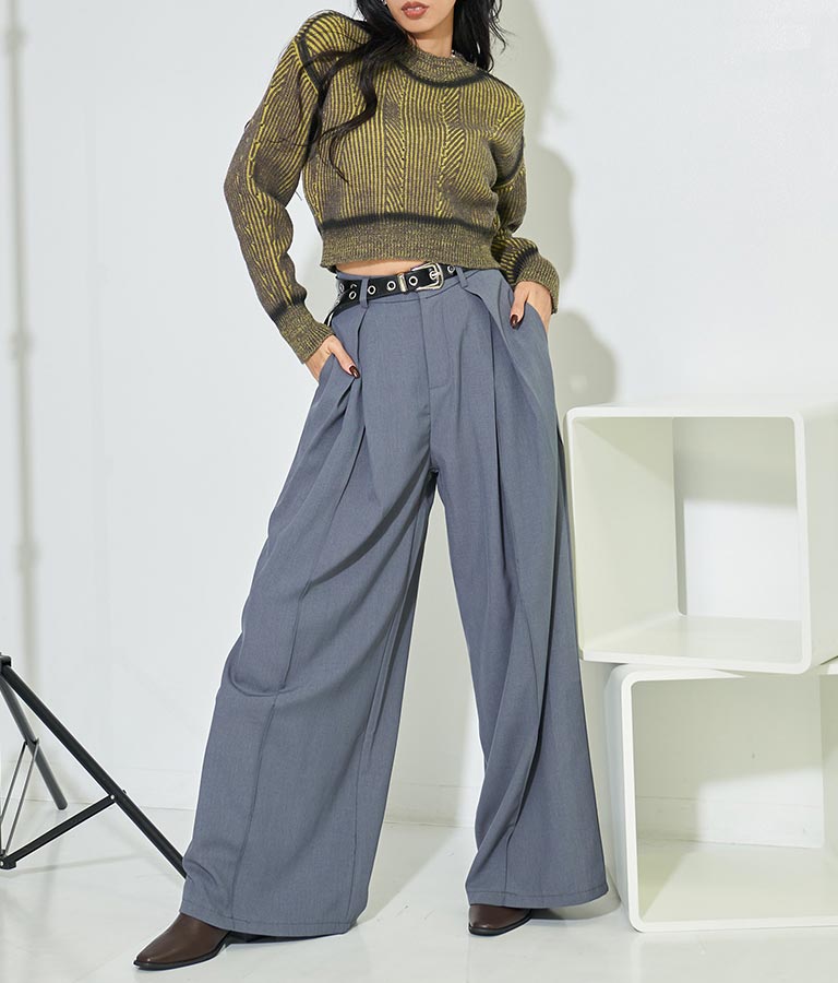 幾何学柄 スプレーライン クロップド 起毛 ニット セーターハイネック 長袖 403-8525