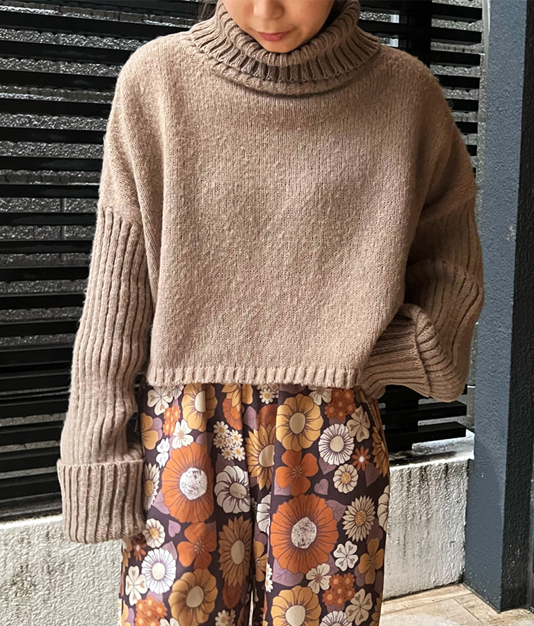 オフタートル クロップド 起毛 ニット トップス 853-5711