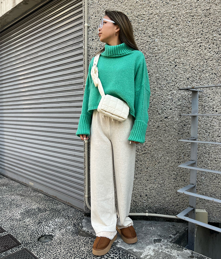 オフタートル クロップド 起毛 ニット トップス 853-5711