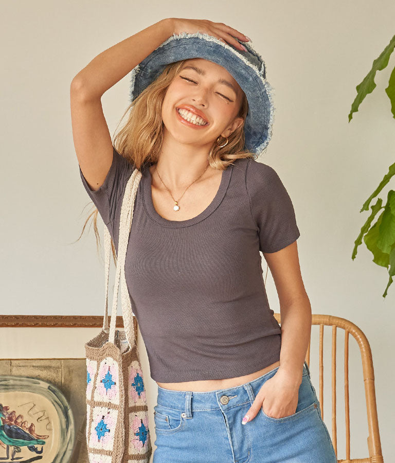 シンプル リブ デコルテライン 半袖 Tシャツ 813-6828
