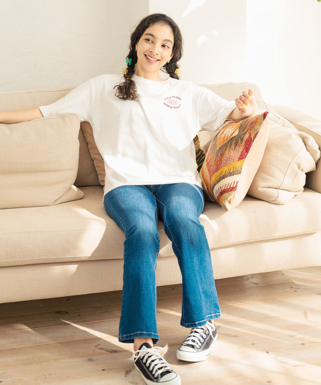 ヒッピー メッセージ ロゴ プリント × フラワー 刺繍 Tシャツ 853-5953
