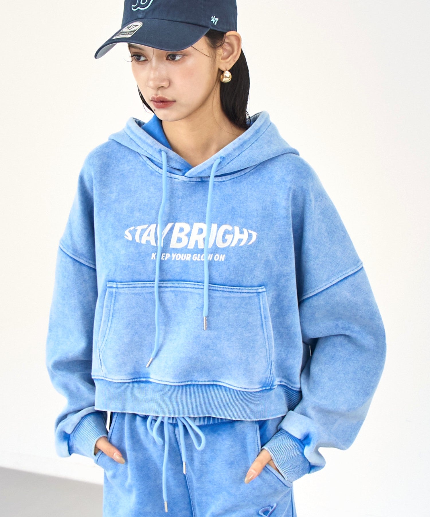 ウォッシュ加工 メタルプリント スウェット フーディー 153-5970