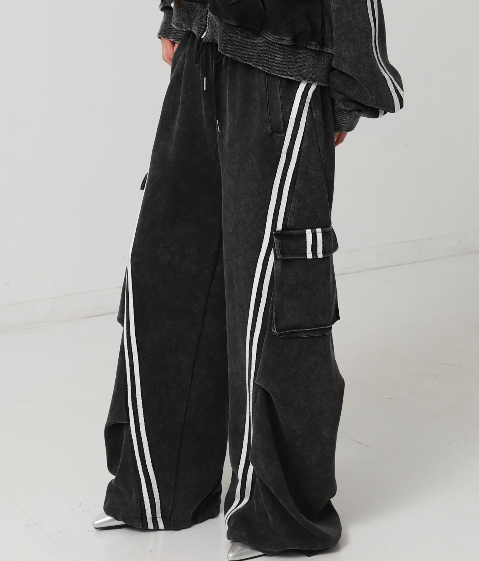 MARK&LONA スウェットカーゴパンツS ウォッシュ加工 ライン スウェット カーゴパンツ 152-5807 – ANAP