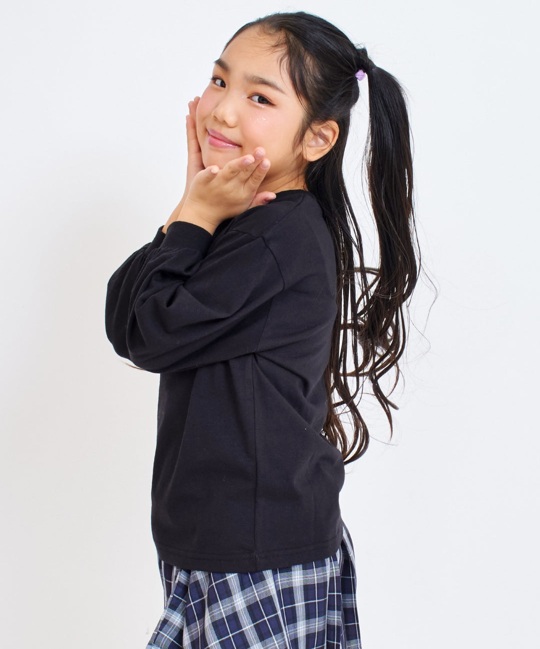 ブラック(120サイズ着用/身長：約123cm)
