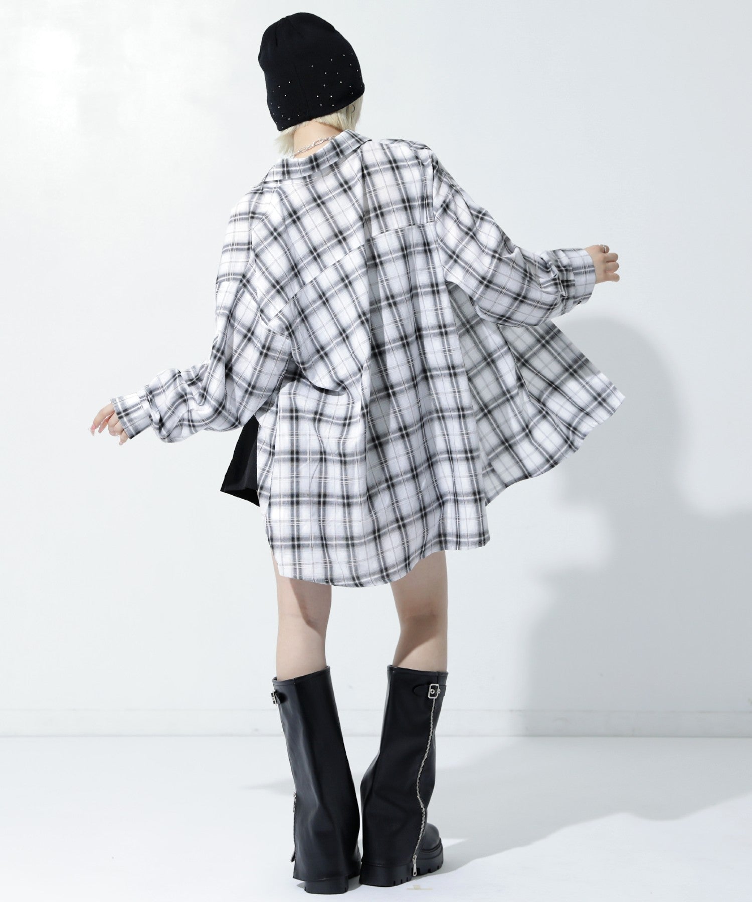 断*離様 【極美品】AUBERGE CAP オンブレチェック柄 ホワイト系 25 Wポケット オンブレ チェック オーバーサイズ シャツ 153-6023 – ANAP