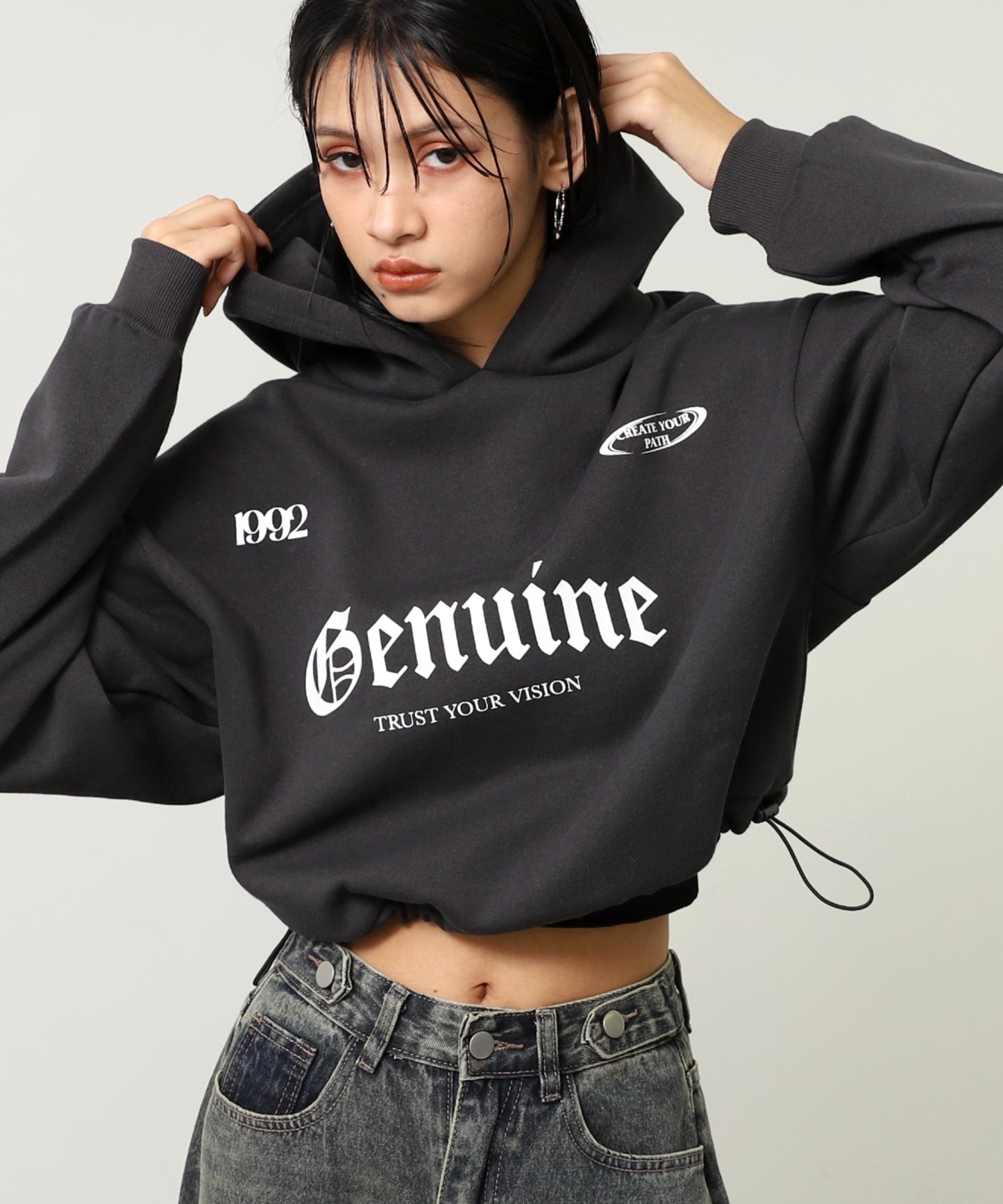 アッシュブラック