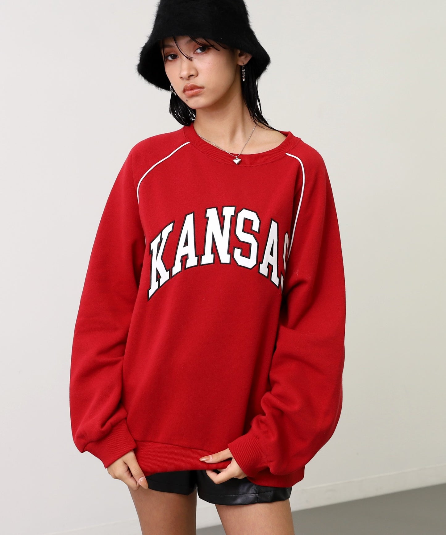 ワッペン 刺繍 ロゴ パイピング 裏起毛 スウェット 793-9411